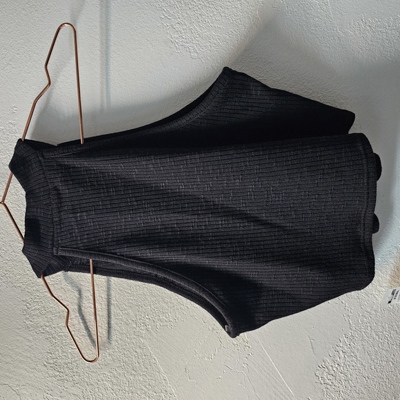 BOZZOLO | NWT BLACK 2 PIECE CROP AND SKIRT SET LARGE - Picture 7 of 7